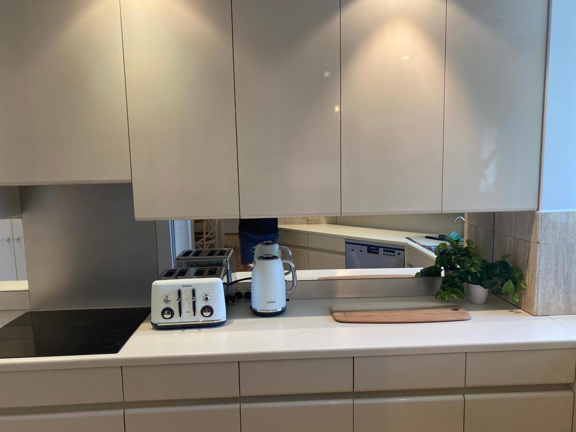 Contessa Holiday Apartments Gold Coast Extérieur photo