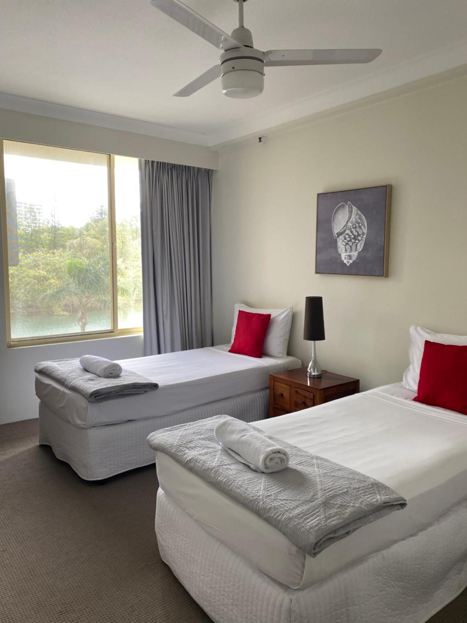 Contessa Holiday Apartments Gold Coast Extérieur photo