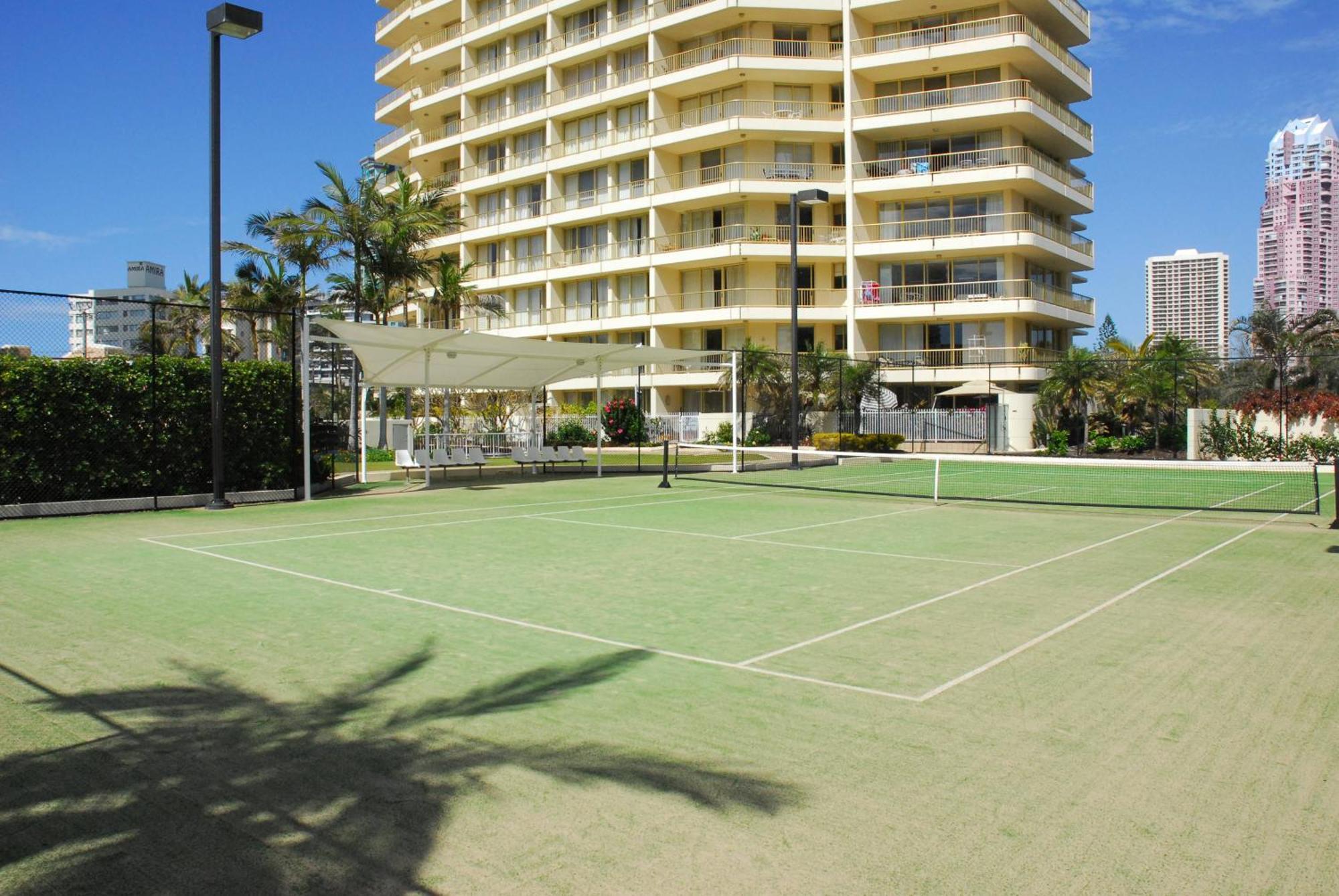 Contessa Holiday Apartments Gold Coast Extérieur photo
